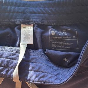 Navy blue Fig scrub pants